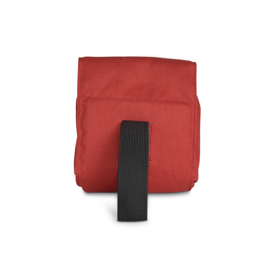 Artisan and Artist ACAM 75 canvas camera pouch (black, red, grey or khaki) - NOMADO Store 