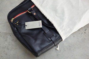 CROOTS VINTAGE LEATHER LAPTOP BAG (Black) - NOMADO Store 